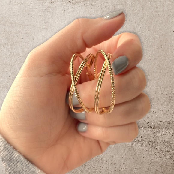 Gold Hoop Earrings Round Twisted Metal Embossed Engraved Design Double Infinity - Picture 4 of 11